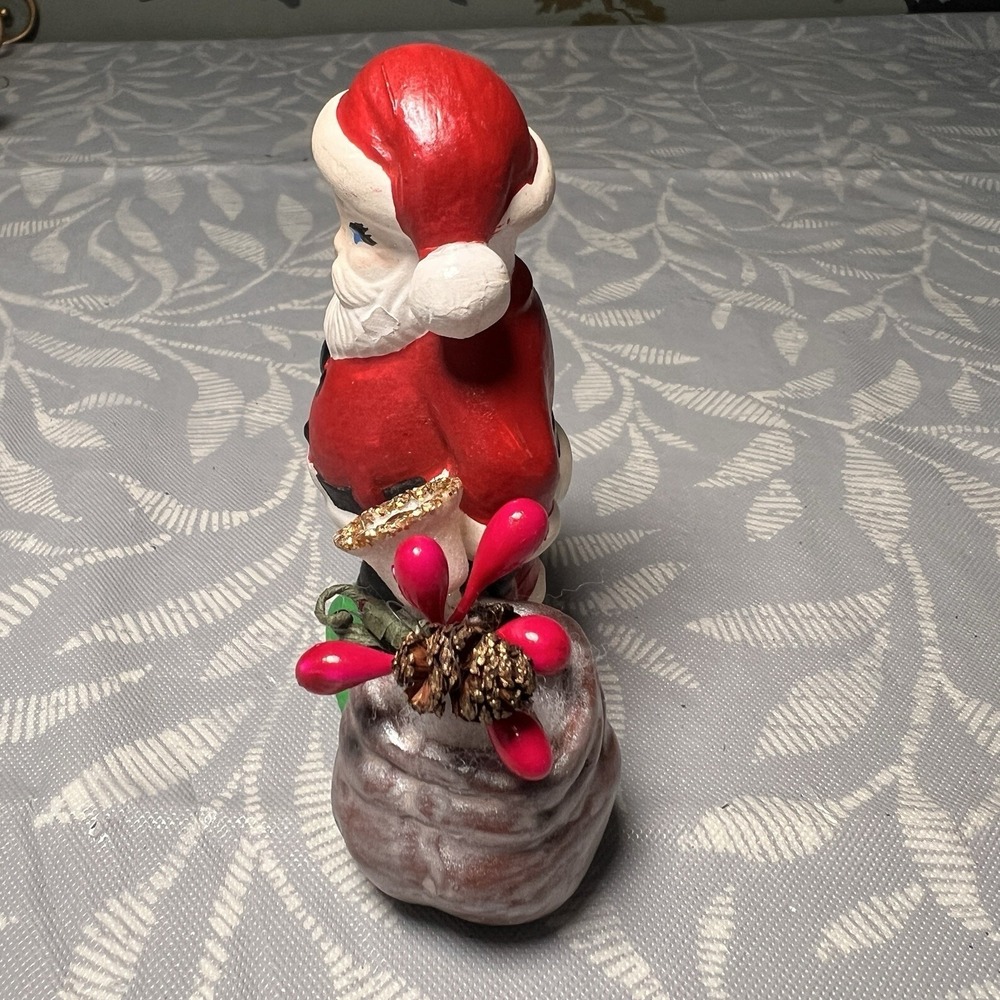 Vintage Traditional 3" Santa Claus Ceramic Figurine Handpainted 1960's - Picture 6 of 8